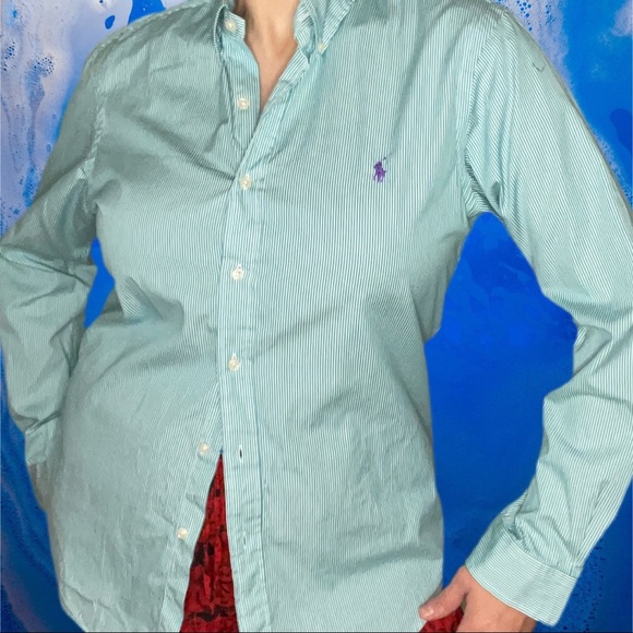Long sleeve button up - Picture 3 of 4